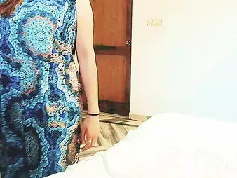 Super-steamy first-ever-timer gets her beaver eaten & pounded firm in motel apartment with electro-hitachi man