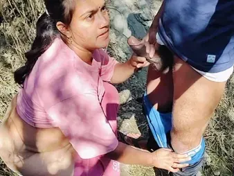 Yoursoniya's Indian Desi college female gets kinky in the naughtiest outdoor fucky-fucky movie ever!