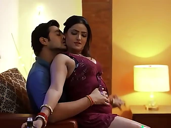 Indian married ladies share clean-shaved coochies become high on a alight penetrated by their Go steady with