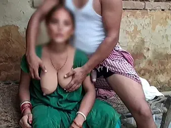 Yatun plus Prayamu11's Indian Bhabhi big Chief dream: deepthroat-job, dog collar, plus bunny-eared caboose