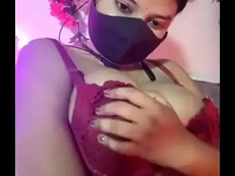 Desi gf's horn-mad fun bags showered in MMS flick call