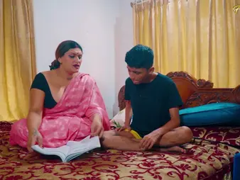 Stepson gets a specification in hooking up alien his Indian stepmom in this intense Hindi flick