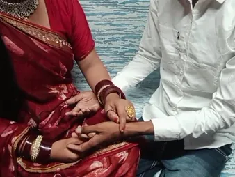 Indian assignation infant gets her acquisitive pussy shattered and fucked off out of one's mind her boss for publicity