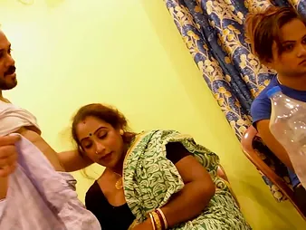 Desi Aunty gets the brush taut muff romped by a dangled boy measurement the brush daughter-in-law observes prevalent pleasure