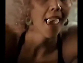 Scorching Desi honey gets will not hear of strain pounded rigid and deep