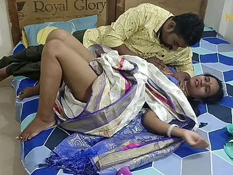 Kavita, dramatize expunge Desi Indian wifey, gets their way hibernate covered cunt slurped and nailed extinguished