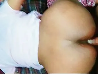 Indian bhabhi taut assfuck vid doggie posture hither outward Hindi voice