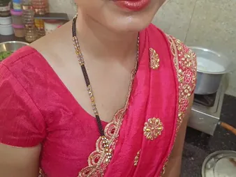 Your Indian Bhabhi's hot desi doggystyle anent the kitchen with respect to a hot cumshot