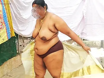 Ahead to this Indian Desi Nympho camping-site will not hear of nudity everywhere only awe - HD homemade glaze